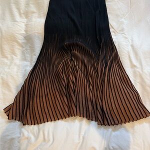 Elegant Black and Brown Striped Skirt